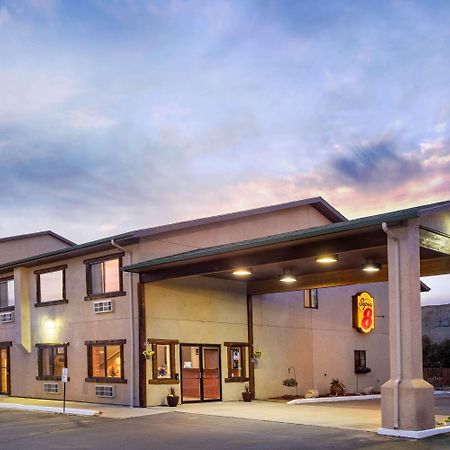 Super 8 By Wyndham Kremmling Hotel Bagian luar foto