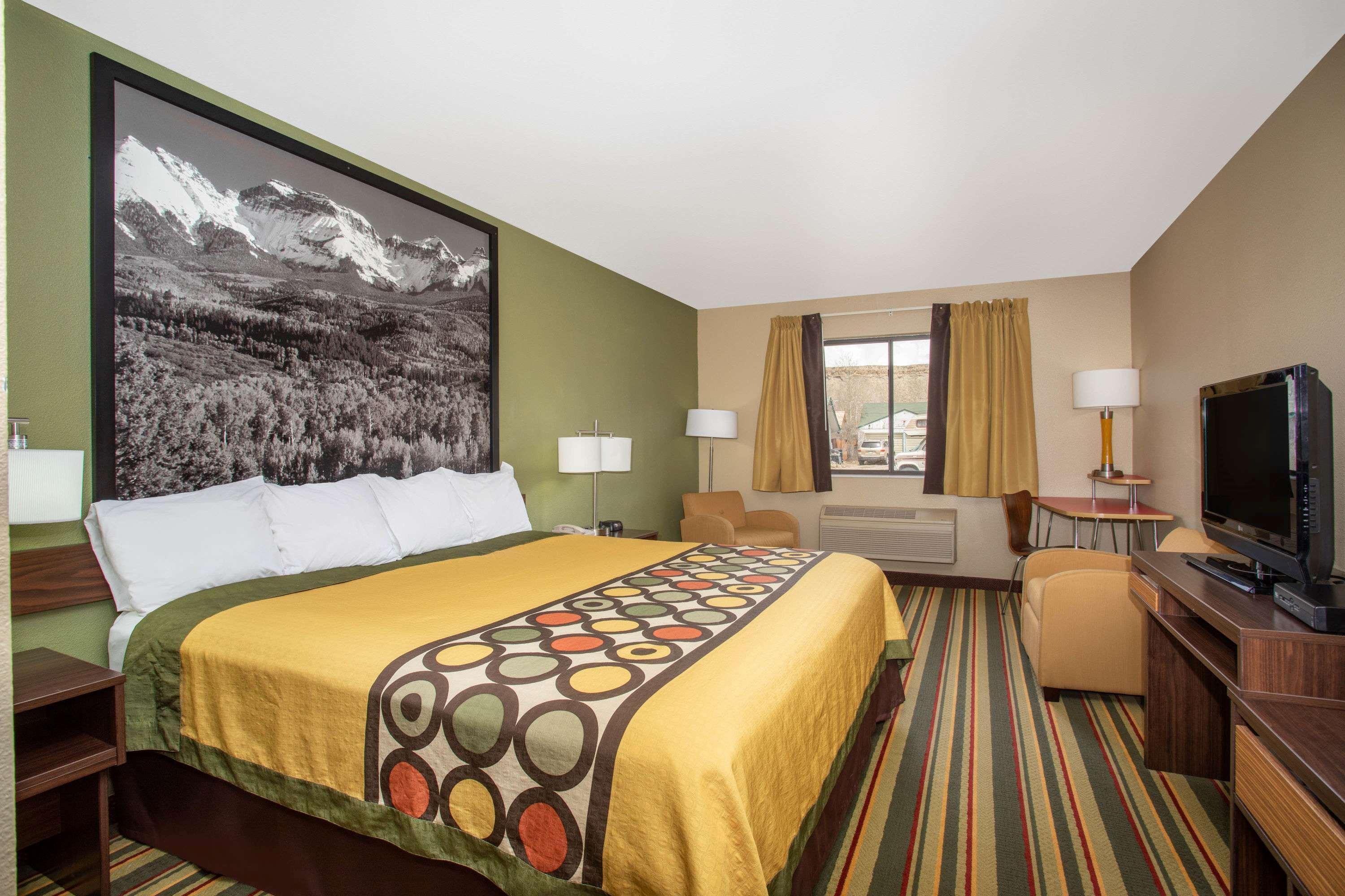 Super 8 By Wyndham Kremmling Hotel Bagian luar foto