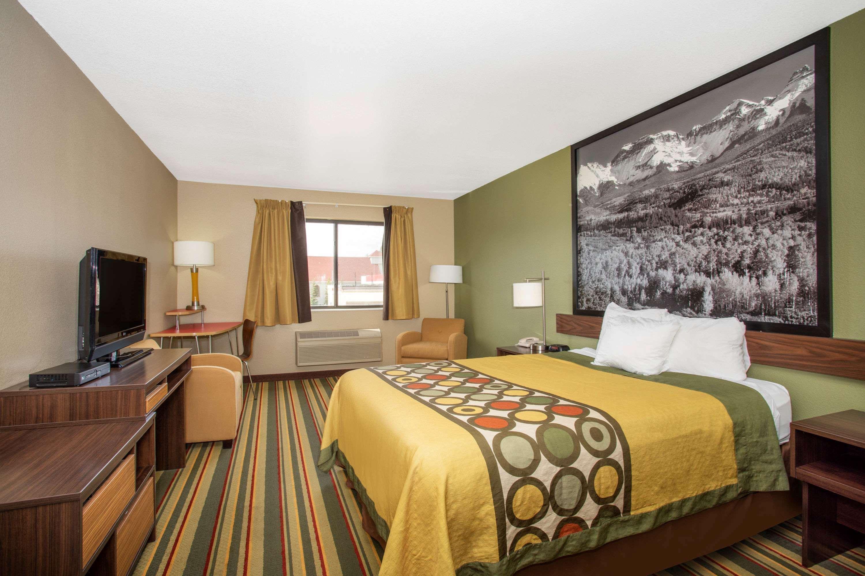 Super 8 By Wyndham Kremmling Hotel Bagian luar foto